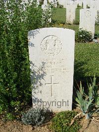 Sangro River War Cemetery - Murray, James